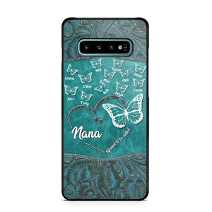 Personalized Butterflies Grandma Heart & Kid's Name Phonecase Printed QTDT1703