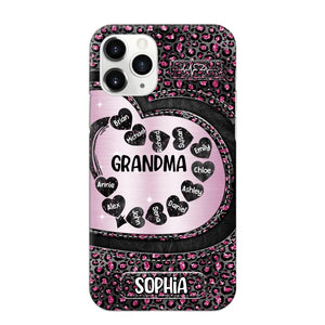 Personalized Grandma Nana Auntie Mom Heart & Kid's Name Phonecase Printed QTHQ2003