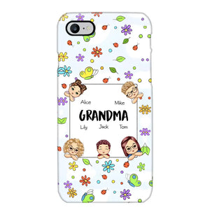 Personalized Grandma with Kids Name Flowers Background Gift For Grandma Phonecase PNDT2906