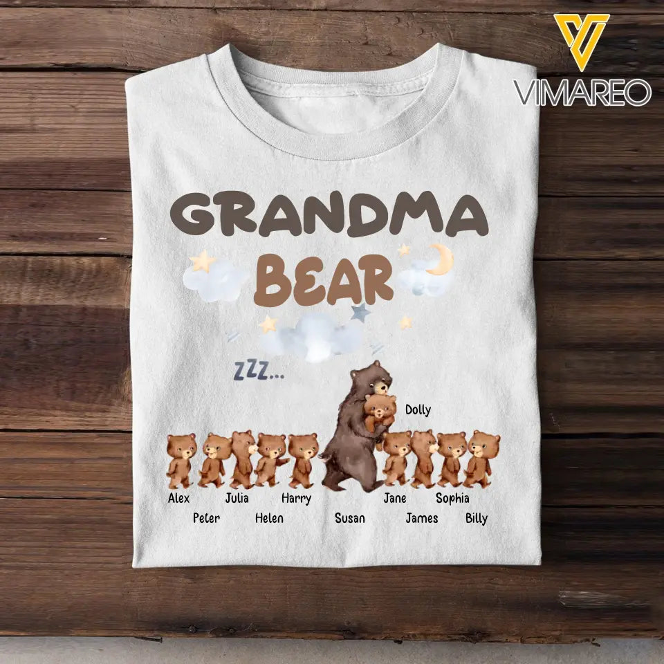 Personalized Grandma Bear with Kid Names T-shirt HTHHN3006